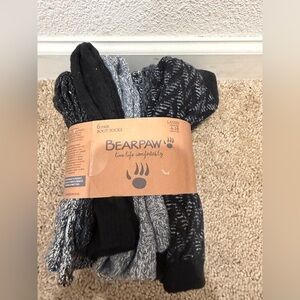 “New” BearPaw 6pair Boot Socks in Black and Gray